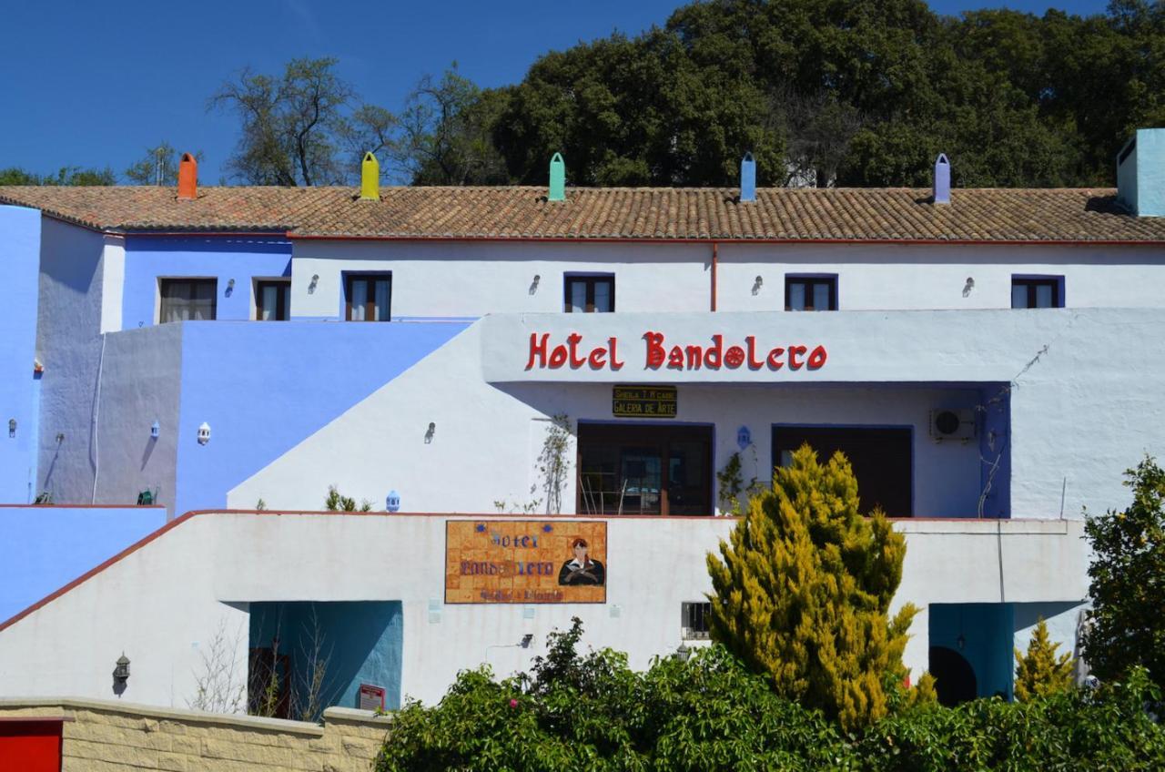 Hotel Restaurante Bandolero Juzcar Exterior photo
